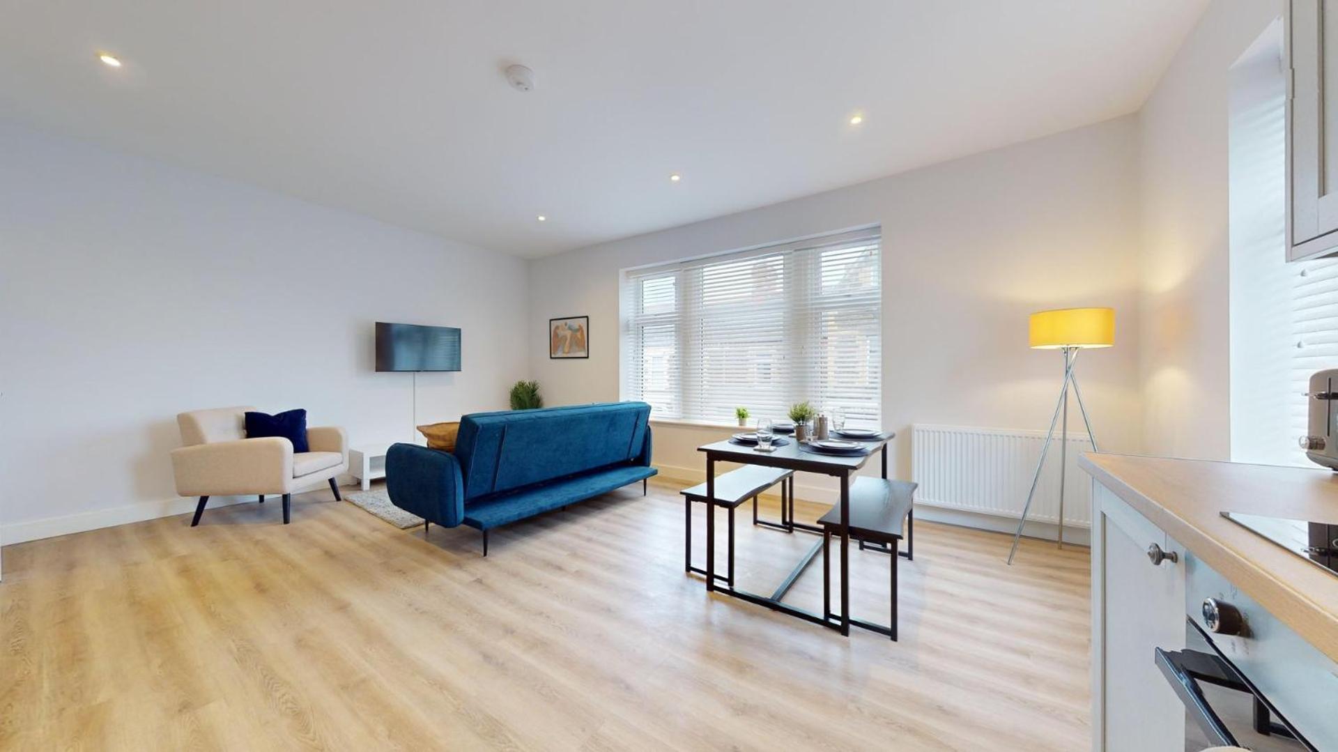 Apartment Impressive Two Bedroom | Wifi *