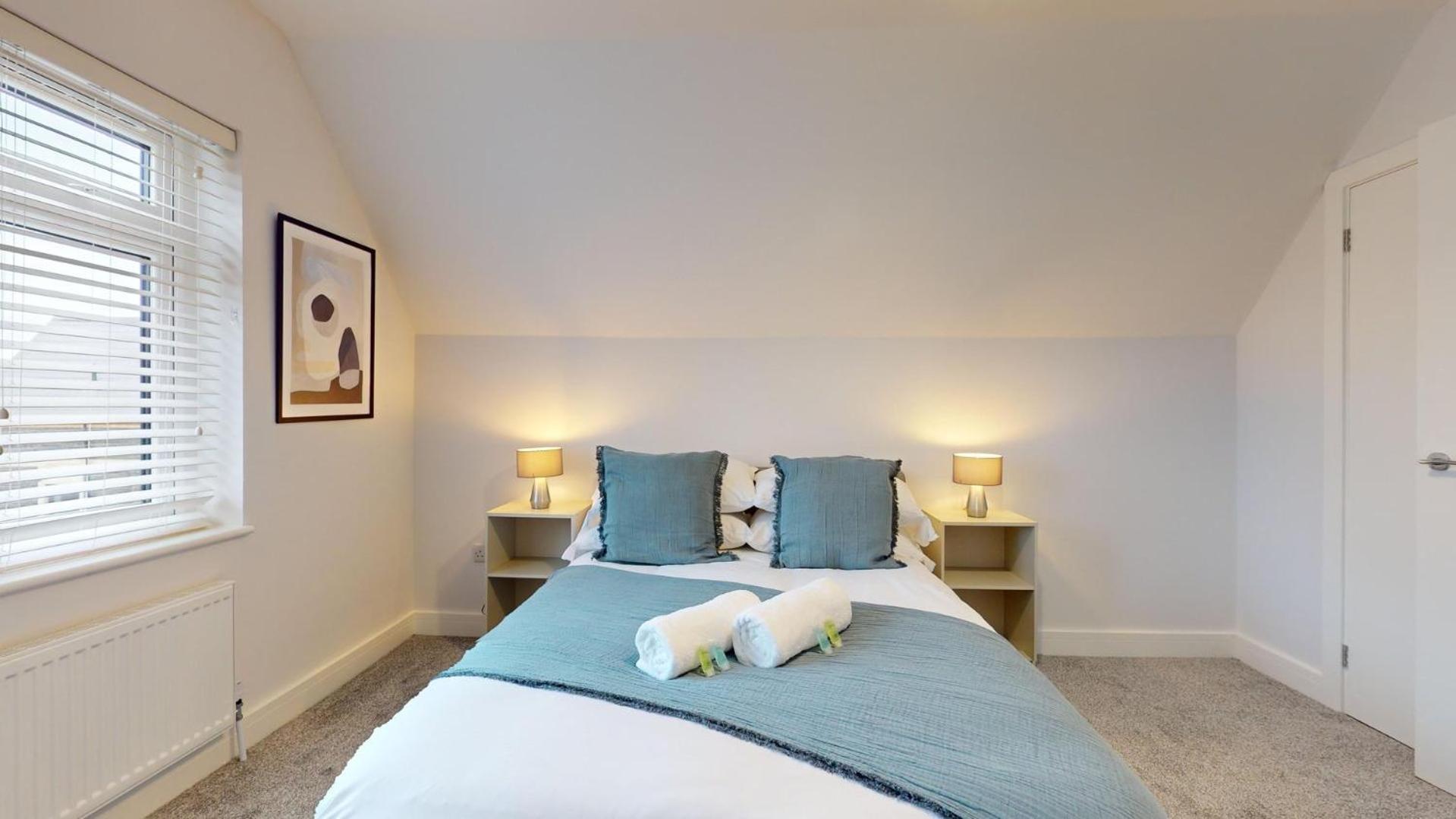 Impressive Two Bedroom | Wifi Apartment Cardiff