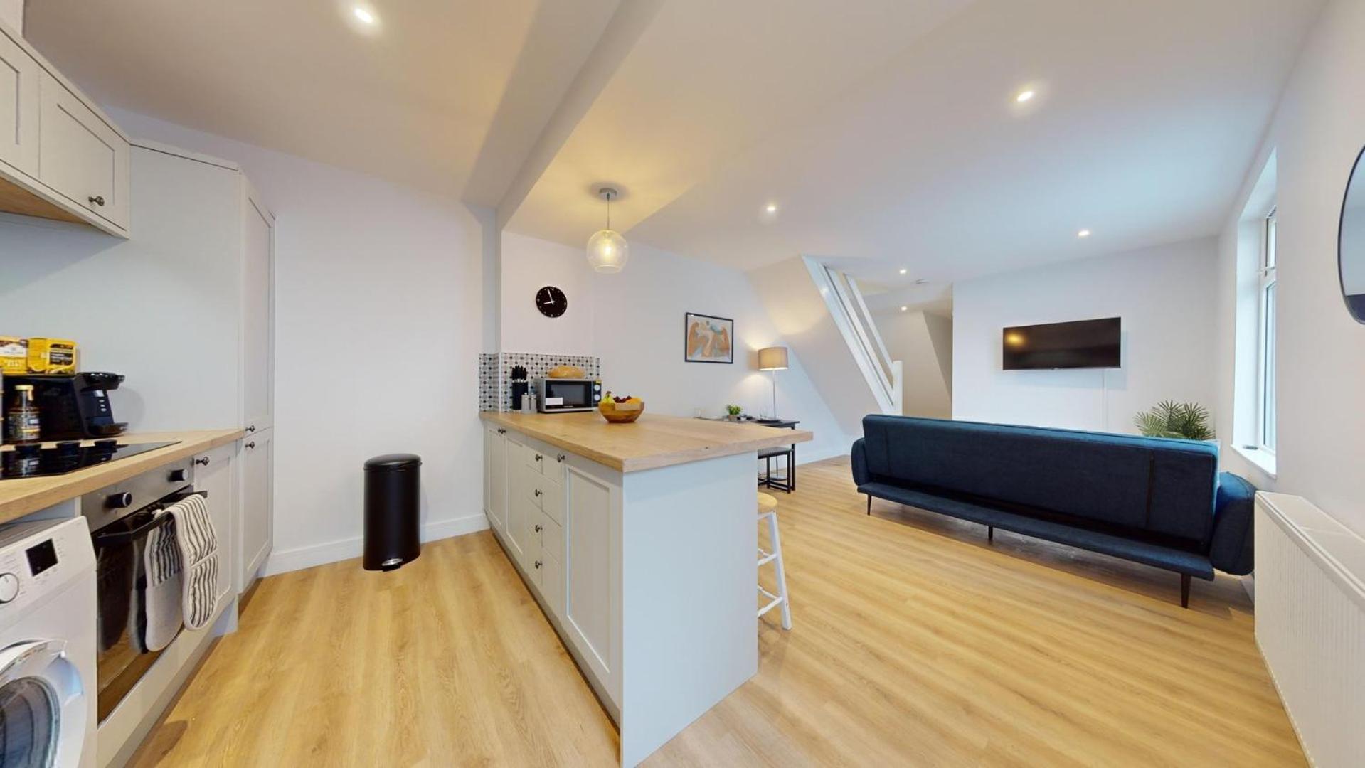 Impressive Two Bedroom | Wifi Apartment Cardiff